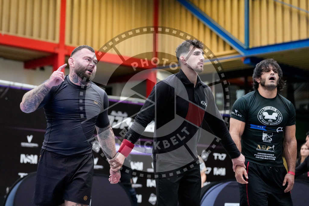 20250920PBB6531 | Athletes compete during the AJP Tour Hamburg International Jiu-Jitsu Championship, on September 20, 2025 in Hamburg, Germany. © Chiara Dazi / photoblackbelt