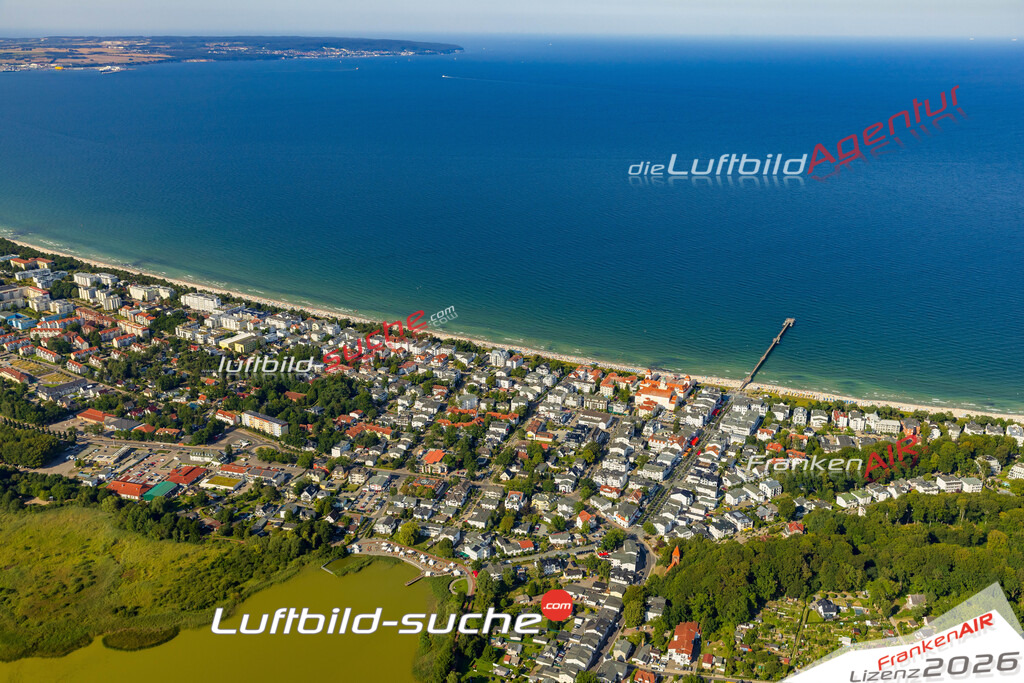 Schöne Luftaufnahme als Geschenk in Ostsee Binz - Die Luftbildaufnahme wurde 2025 vom UL-Flugzeug heraus erstellt ( keine Drohne ) - Hochauflösende Luftaufnahme -Nicht vergleichbar mit Google Maps oder Satelittenbilder- Die Geschenkidee !Mit Lizenz und Bildrechte bestellbar