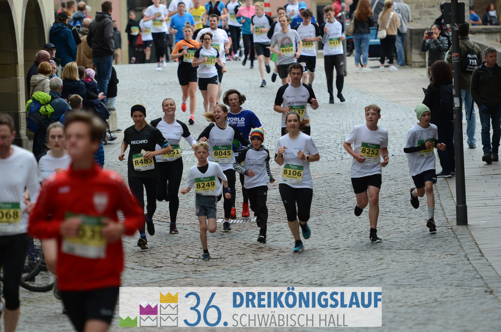 Röwisch Wohnbau Cup 5km | 3königslauf 2022 Römisch Wohnbau Cup 5km - Realisiert mit Pictrs.com
