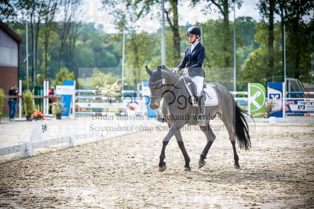 DOS_3964 | Reitturnier Venne - Realisiert mit Pictrs.com
