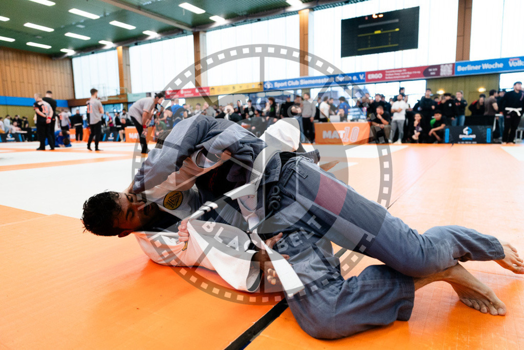 20251122PBB13236 | Athletes compete during the Grappling Industries Berlin Jiu-Jitsu and Grappling Championship, on November 22, 2025 in Berlin, Germany. © photoblackbelt