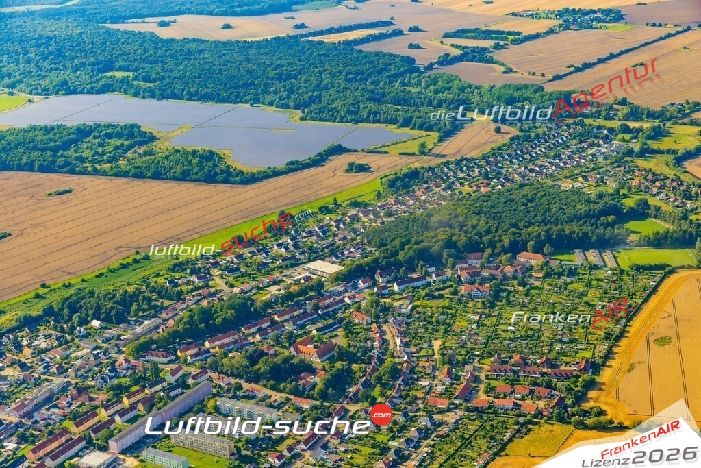 Luftaufnahme Damgarten Ribnitz-Damgarten - Die Luftaufnahme wurde 2025 vom UL-Flugzeug heraus erstellt ( ohne Drohne ) - Hochauflösende Luftaufnahme - für professionelle Ausdrucke geeignet. Die Geschenkidee !Mit Lizenz und Bildrechte bestellbar