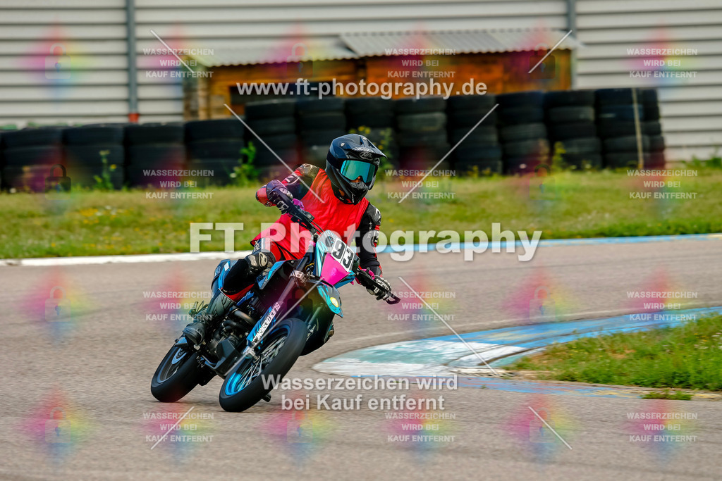 Chambley Juli-0059 | Hier findet Ihr Bilder von Touristenfahrten auf der Nürburgring Nordschleife oder von anderen Veranstaltungen die ich besucht habe. Viel Spass beim Durch Schauen 