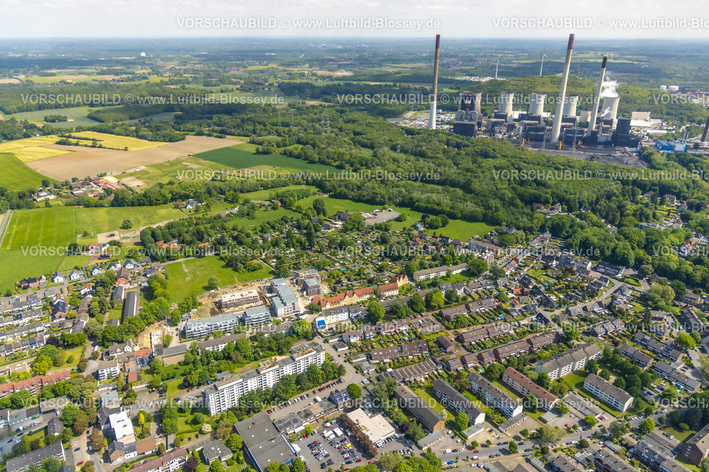 Gladbeck230510560 | Luftbild, Siedlung Schlägel und Eisen mit Baustelle für Neubau von Altenpflegeheim und Wohnquartier an der Bohnekampstraße, im Hintergrund Kraftwerk Scholven, Zweckel, Gladbeck, Ruhrgebiet, Nordrhein-Westfalen, Deutschland