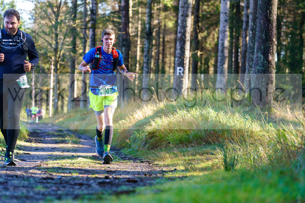 Herbstlauf 2024 | Rennsteig-Herbstlauf von Neuhaus am Rennweg nach Masserberg am 6. Oktober 2024