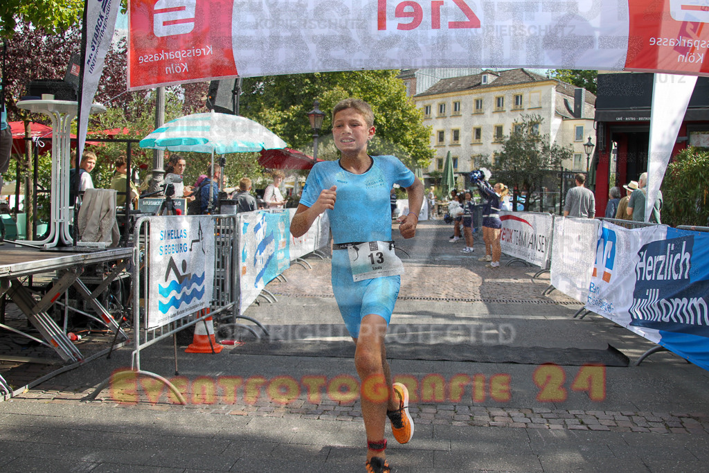 250824_1145_EV4_9041 | Sportfotografie im Rhein-Sieg Kreis, Köln, Bonn, NRW, Rheinland Pfalz, Hessen, etc. Unser Tätigkeitsfeld umfasst den Laufsport vom Volkslauf über den Marathon, Duathlon, Triathon bis zum Ultralauf wie Kölnpfad Ultra oder Schindertrail.