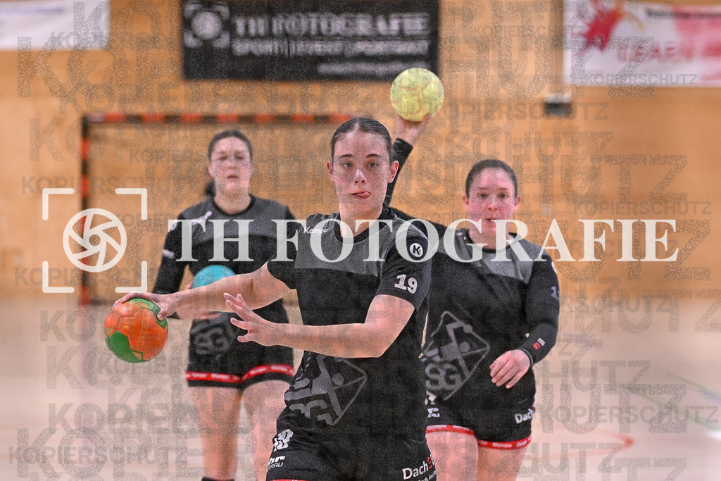 GER, SG Maulburg/Steinen - HB Kinzigtal, Handball, Suedbadenliga, 22. Spieltag, Saison 2023/2024, 27.04.2024 | Elisa Geiss (SG Maulburg/Steinen, #19)

GER, SG Maulburg/Steinen - HB Kinzigtal, Handball, Suedbadenliga, 22. Spieltag, Saison 2023/2024, 27.04.2024

Foto: TH Fotografie/Thomas Hess