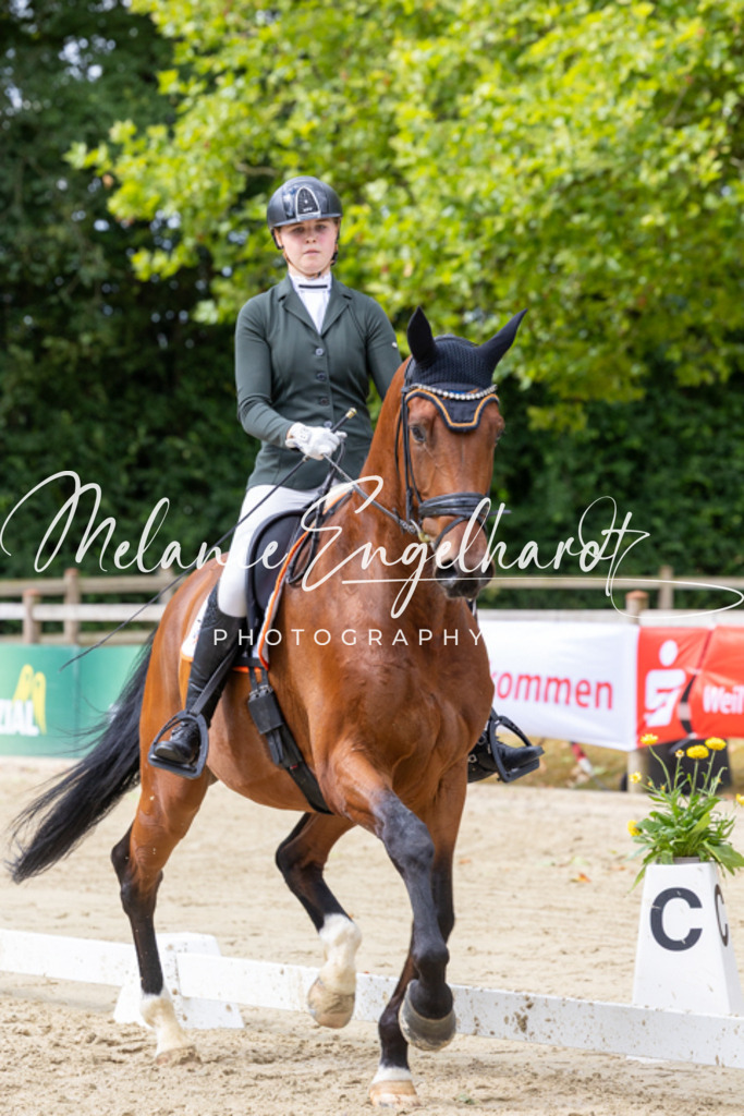 7I8A3877 | melanie-engelhardt-photography - Realisiert mit Pictrs.com