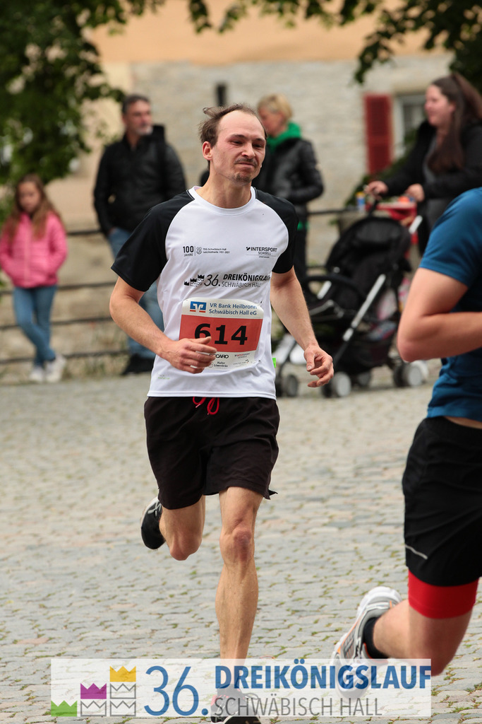 VR Bank Hauptlauf 10km | 3königslauf 2022 VR Bank Hauptlauf - Realisiert mit Pictrs.com