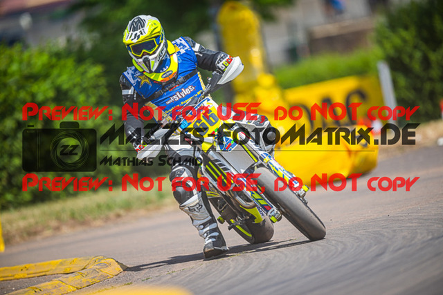 MaZZes_FotoMatrix_230609_1047 | UE40