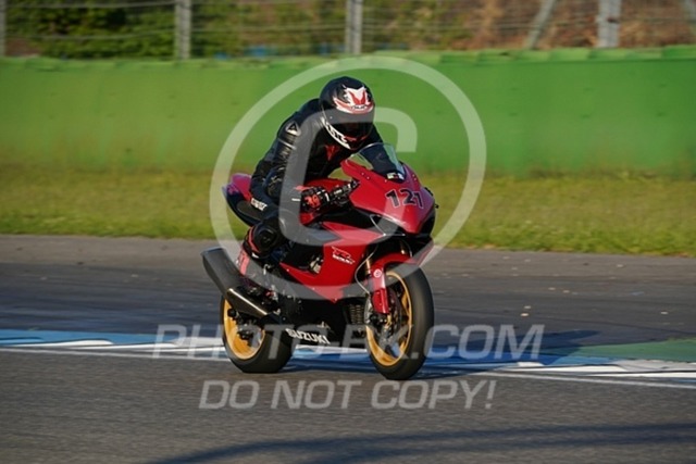 2022_05_09_PBK_19191 | Sportfotografie; SlowMotion; Video; Rennstrecke; Hafeneger; Speer; Racing; RSE; BMW; CBO; Trackday; Motorsportarena; Hockenheimring; Brno; Most; Barcelona; Valencia