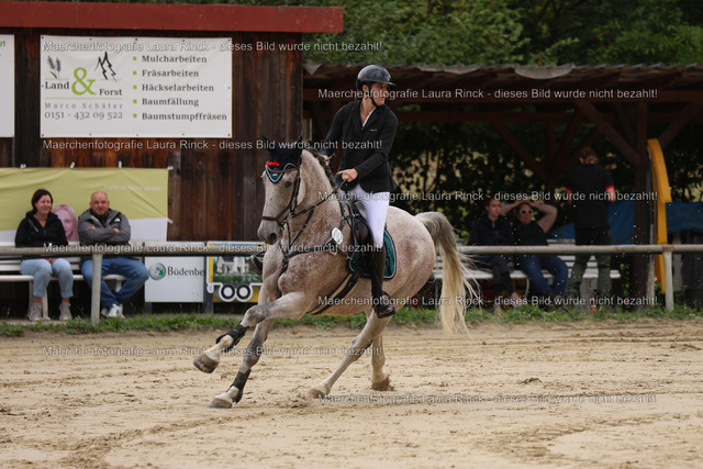 HG9A4713 | laurarinckfotografie - Realisiert mit Pictrs.com
