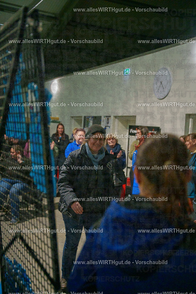 7R504707 | Professionelle Tierfotografie in Mönchengladbach von Daniel Wirth (allesWIRTHgut). Liebevolle & natürliche Bilder von Hunden & Katzen für unvergessliche Erinnerungen.