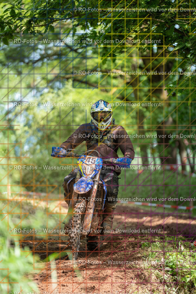 Wolfshausen 4 Lauf -1556 | Sportfotografie von RO-Fotos: Motorsport, Motocross, Enduro, Laufveranstaltungen und Triathlon. Professionelle Fotos von Sportlern und Events. - Realisiert mit Pictrs.com