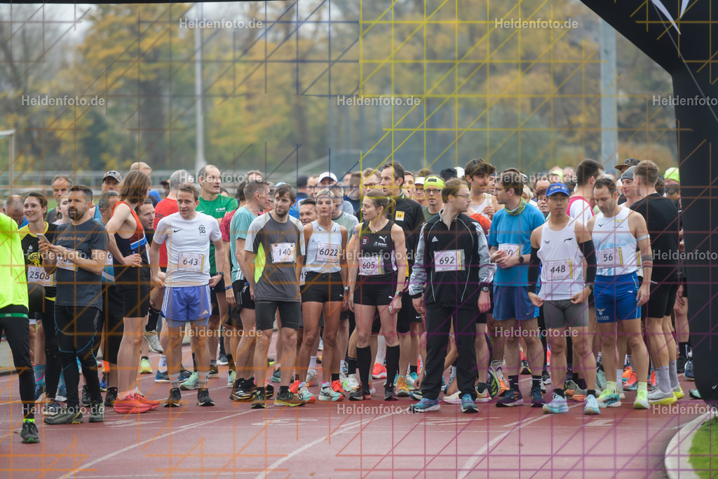Neusser Erftlauf 2025  | 15km Neusser Erftlauf 2025 Foto: Heldenfoto.de