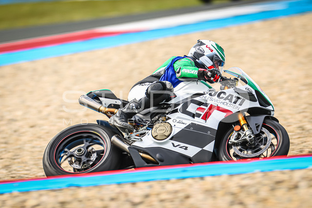 0146-260602ASN-017_146 | Deine Full-Service-Agentur für ✔️Videoproduktionen und ✔️Motorsportfotografie Jetzt Angebot anfragen!