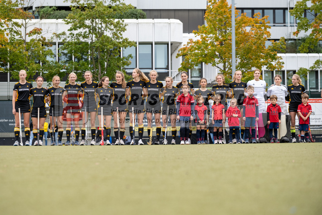 SFE_20231022_0017 | Deutsche Meisterschaft Weibliche U16 Finale Berliner HC - Harvestehuder THC am 22.10.2023 in Köln (Düsseldorfer Hockeyclub 1905 e.V.), Photo: Stephan Fehrmann 2023 (Sports-Gallery)