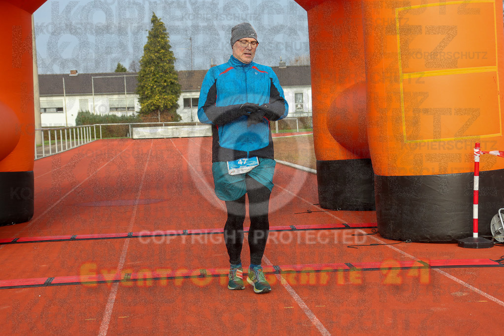 230129_1130_EX1_5007 | Sportfotografie im Rhein-Sieg Kreis, Köln, Bonn, NRW, Rheinland Pfalz, Hessen, etc. Unser Tätigkeitsfeld umfasst den Laufsport vom Volkslauf über den Marathon, Duathlon, Triathon bis zum Ultralauf wie Kölnpfad Ultra oder Schindertrail.