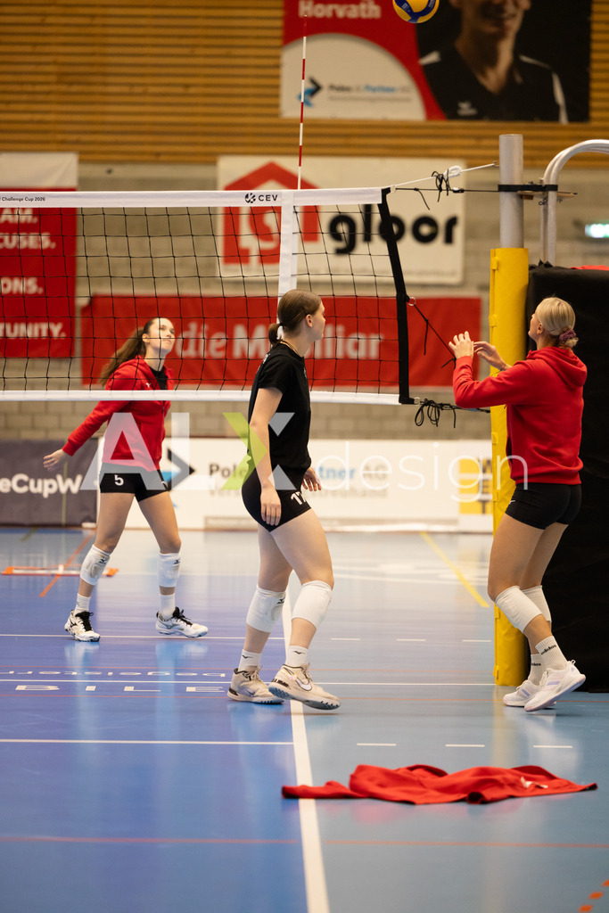 Volleyball I Frauen I Saison 2025-2026 I CEV Volleyball Challenge Cup 2026 | Women I 16th Finals I VC Kanti Schaffhausen - TJ Ostrava I 03.12.2025 | Hochwertige Sportfotos kaufen & lizenzieren für Medien, Vereine, Agenturen & Sportler:innen. Entdecke professionelle Sportfotografie im Bildshop von Alexander Franzen. - Realisiert mit Pictrs.com