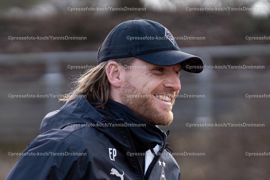 xYDR15032501029 | 15.03.2025, xydrx, Fußball, Borussia Mönchengladbach II (U23) - 1.FC Bocholt, Regionalliga West, Grenzlandstadion: Eugen Polanski (Trainer Borussia Moenchengladbach II)