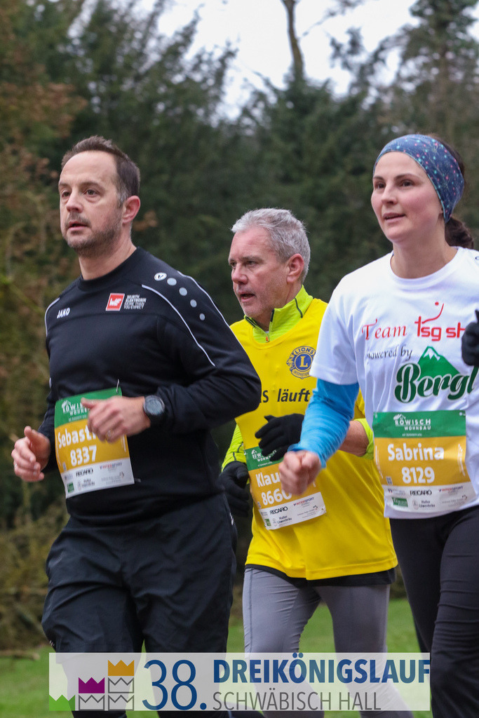 5km Roewisch Wohnbau Cup | 3 Koenigslauf 2024 5km Roewisch Wohnbau Cup - Realisiert mit Pictrs.com