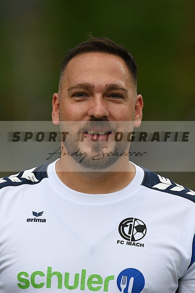 D5S_4999 | Kaufen Sie Sportbilder im Onlineshop von Andy Scherrer Sportfotografie. Faszinierende Bilder von Sportevents aus der ganzen Schweiz. Fussball, Frauenfussball, Unihockey, Handball, Schwingen und weiteren Sportarten. - Realisiert mit Pictrs.com