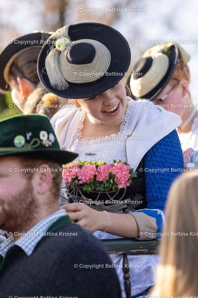 LBT24-1044 | foto-bettina-krinner - Realisiert mit Pictrs.com