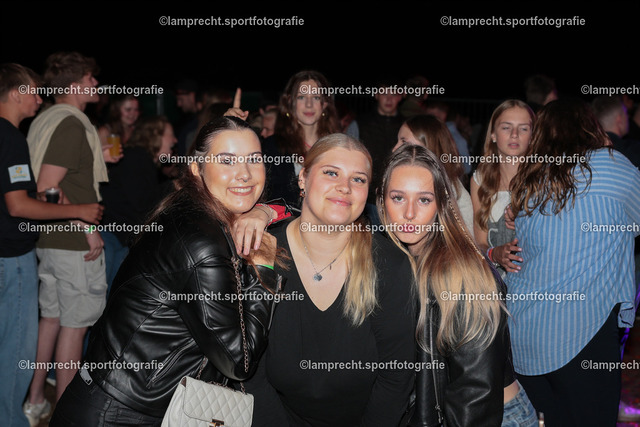 StrukdorfOpenAir_26.07.2025-35 | Herzlich willkommen in meiner Fotogalerie für Sportmannschaften. Schau gerne mal rein, vielleicht ist Dein Team ja auch dabei! Falls nicht, schreib mir und wir ändern das! :)  - Realisiert mit Pictrs.com