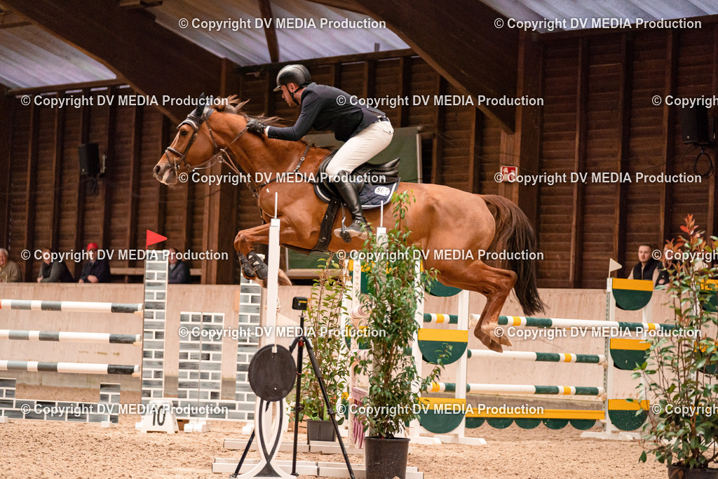 Springen Tag 3-421 | dv-media-shop - Realisiert mit Pictrs.com