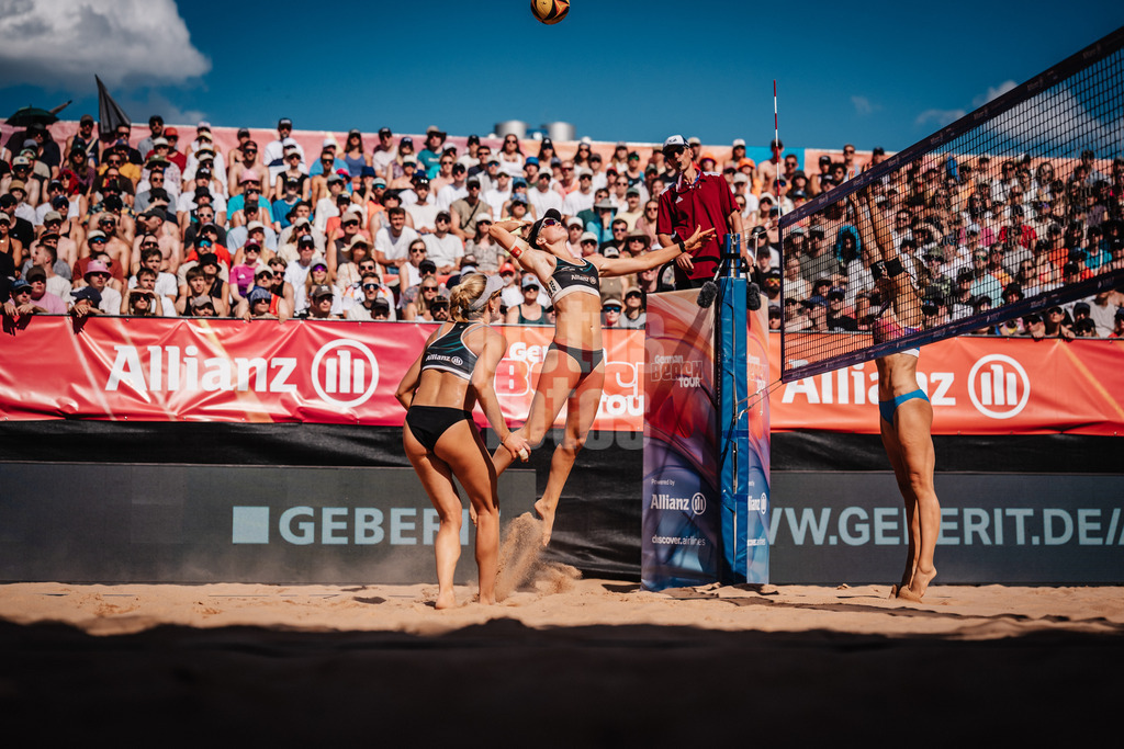 Beachvolleyball | Frauen | Allianz German Beach Tour 2025 | Tourstop München | 13.07.2025 | Lea Kunst beim Angriff