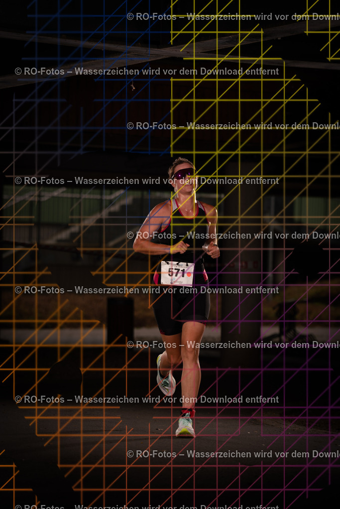 2026 Triathlon Kitzingen -42 | Sportfotografie von RO-Fotos: Motorsport, Motocross, Enduro, Laufveranstaltungen und Triathlon. Professionelle Fotos von Sportlern und Events. - Realisiert mit Pictrs.com