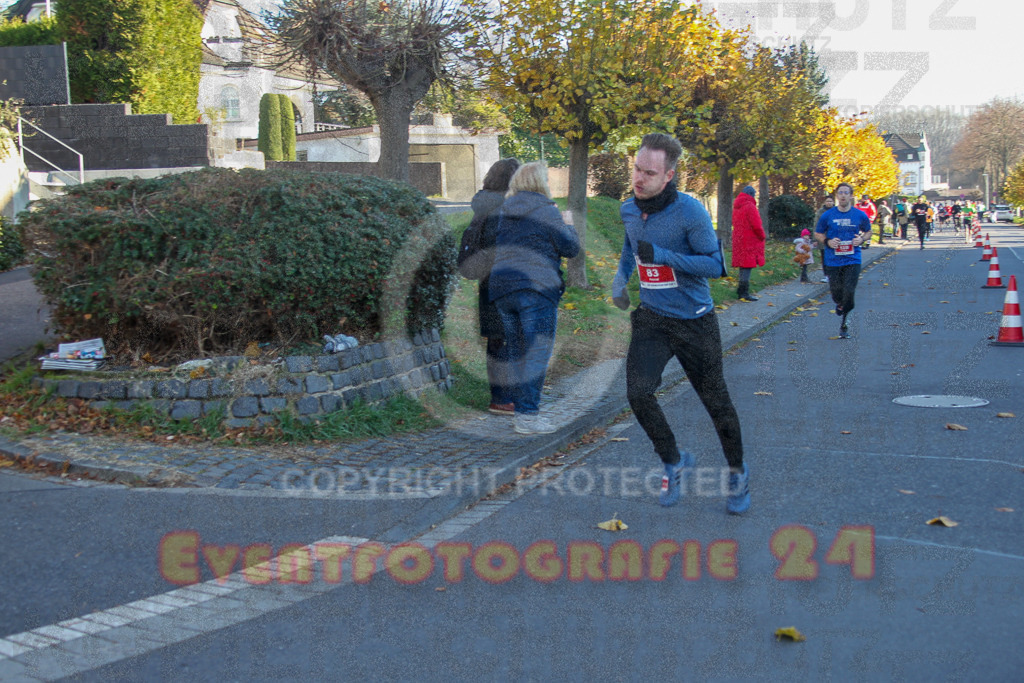 241201_1222_EV4_2249 | Sportfotografie im Rhein-Sieg Kreis, Köln, Bonn, NRW, Rheinland Pfalz, Hessen, etc. Unser Tätigkeitsfeld umfasst den Laufsport vom Volkslauf über den Marathon, Duathlon, Triathon bis zum Ultralauf wie Kölnpfad Ultra oder Schindertrail.
