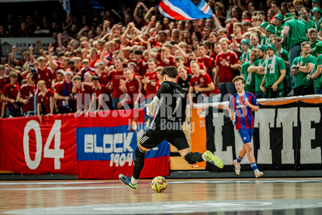 39. OM-Supercup-111 | jns.sportfotos - Realisiert mit Pictrs.com