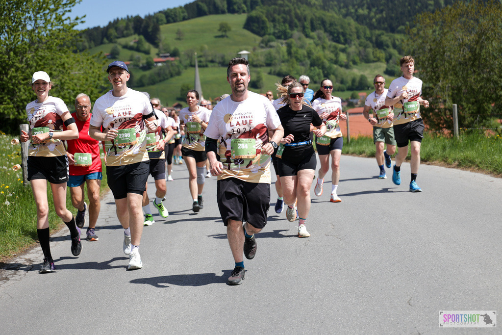 6R3A1168 | #flowmotion #schlierseelauf #junglückschlierseelauf #schliersee #halbmarathon @junglueck #sportshot_your_pictrs #yourpictrs #canondeutschland #canonsportphotography