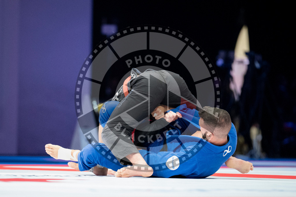 20231107PBB4547 | Fighters compete during the AJP World Master Championship in the Mubadala Arena in Abu Dhabi, Arab United Emirates, on November 7, 2023.