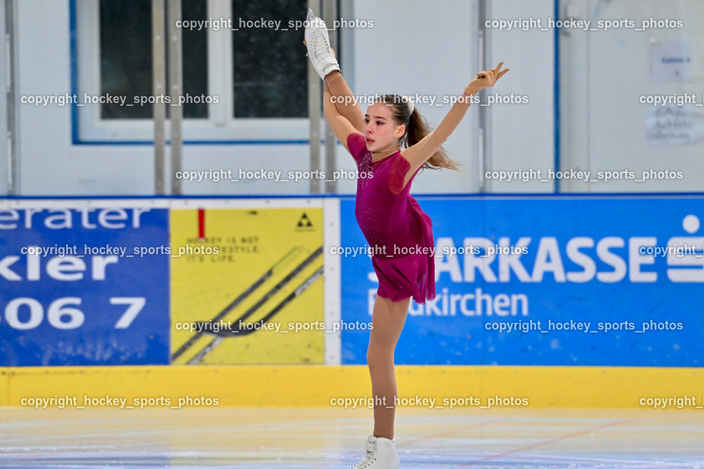 Ossiachersee Pirouette ESC Steindorf 31.3.2024 | Ossiachersee Pirouette ESC Steindorf 31.3.2024, Ossiachersee Pirouette ESC Steindorf am 31.03.2024 in Steindorf (Ossiachersee Halle), Austria, (Photo by Bernd Stefan)