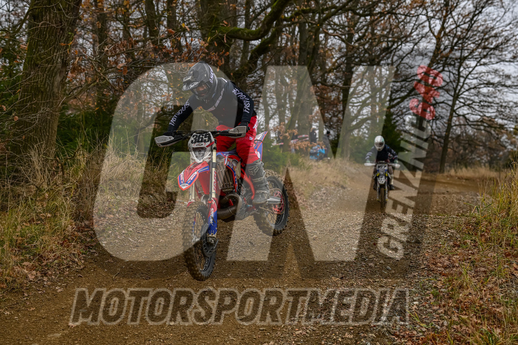 NZ8_5386 | grenznic640