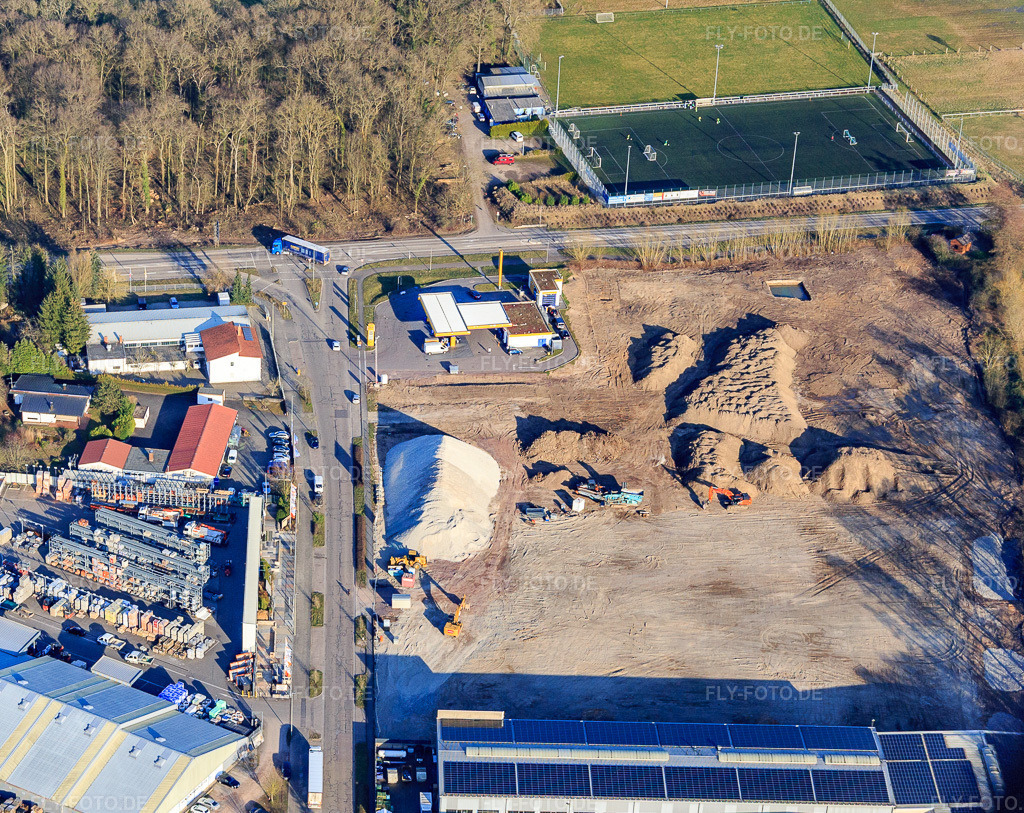 Luftbild: Baustelle zur Erschliessung des neuen Logistikpark der HANSAINVEST und DFI-Real-Estate Kandel nach Abriss des OBI-Markts im Ortsteil Minderslachen in Kandel im Bundesland Rheinland-Pfalz in Deutschland.Foto: IMG_145458.jpg vom 07.03.2025 durch Werner Riehm/FLY-FOTO.deEntdecke HANSAINVEST | Kapital-verwaltungs-gesellschaft: HansainvestDFI Real Estate - Driving Future Innovation