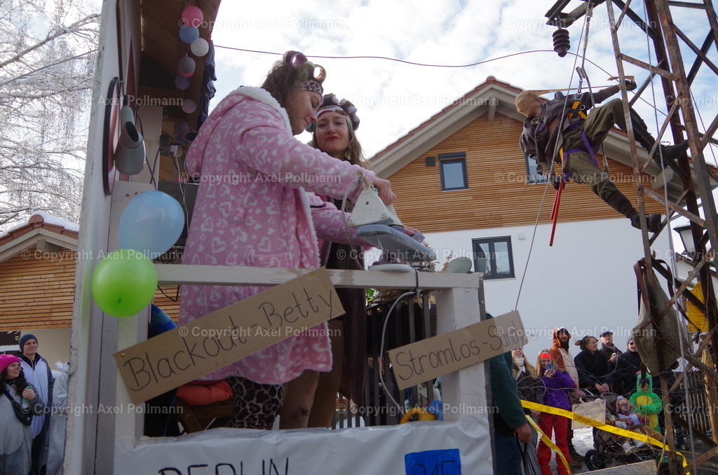 IMGP2532 | fotografiert von Axel PollmannLeonhardi Wallfahrt Benediktbeuern und Murnau, Fronleichnam, Fasching, Landschaft im Loisachtal und Benediktbeuern  - Realisiert mit Pictrs.com