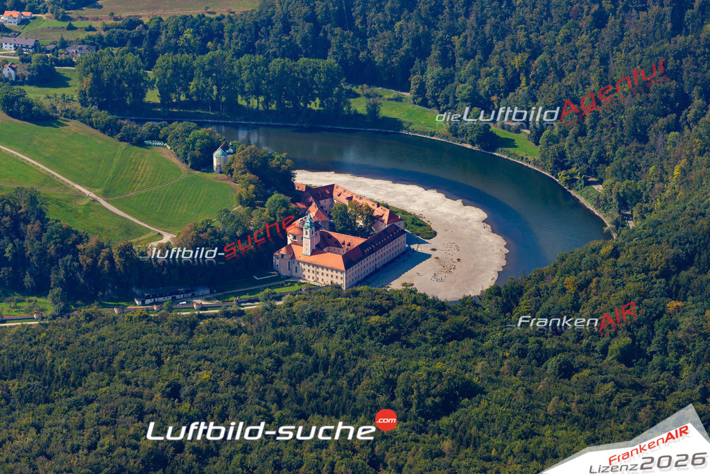 Die Luftbildaufnahme weltenburg-kloster -  wurde 2020 mittels Flugzeug (keine Drohne) erstellt. Perfekte Schärfe und Druck- Ergebnisse- Garantiert!