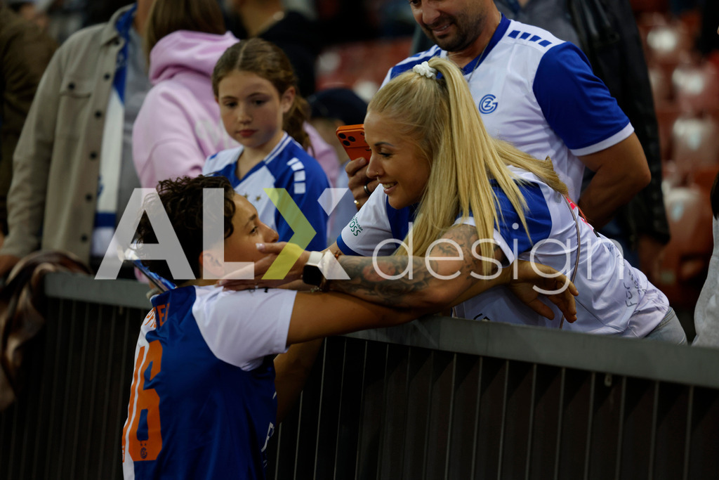 GC Zürich vs FC Zürich - AXA Women’s Super League Playoffs - Stadion Letzigrund | EMANUELA PFISTER of Grasshopper Club Zürich after the AXA Women’s Super League Playoffs quarter-final second leg between GC Zürich and FC Zürich at Stadion Letzigrund, Zurich, Switzerland. - Realisiert mit Pictrs.com