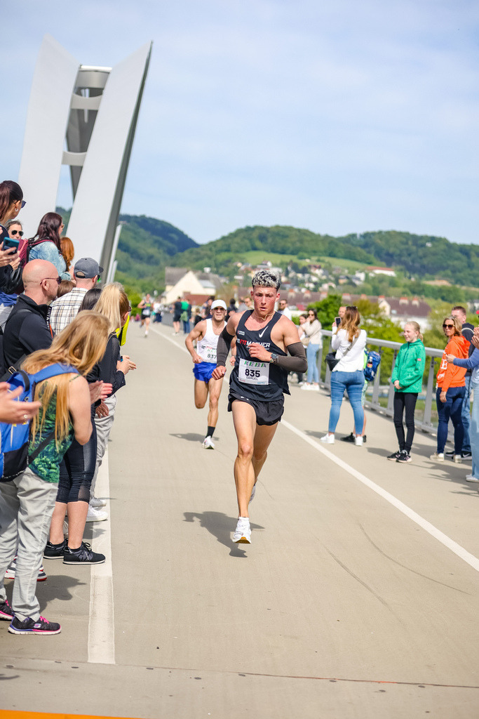 MB-20240428-101-107-0405 | Int. 3 Brückenlauf Linz, Foto: WAPICS/Binder Manuel