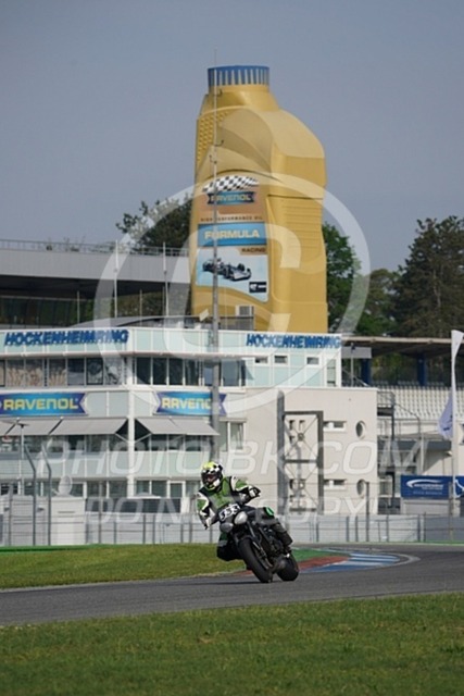 2022_05_10_PBK_31076 | Sportfotografie; SlowMotion; Video; Rennstrecke; Hafeneger; Speer; Racing; RSE; BMW; CBO; Trackday; Motorsportarena; Hockenheimring; Brno; Most; Barcelona; Valencia