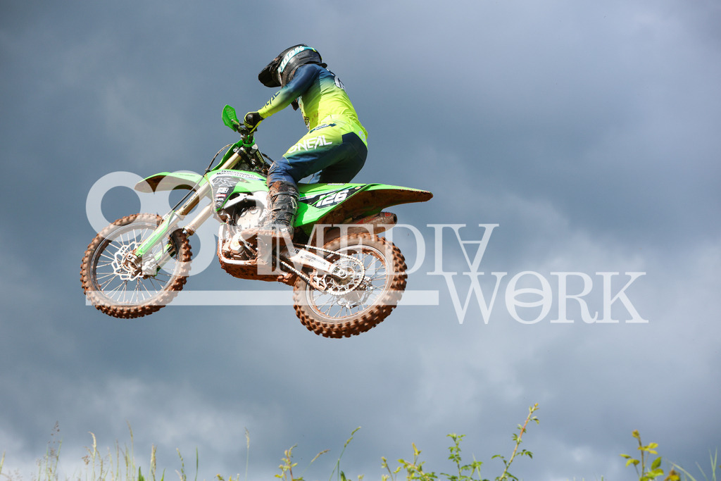 5E6A1114 | 989 MEDIAWORK