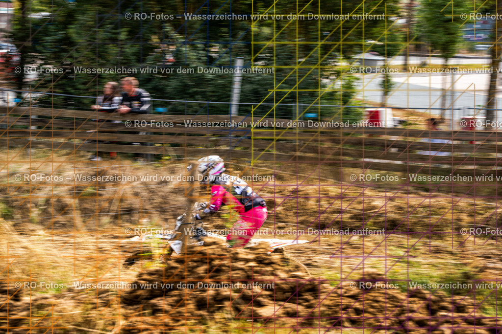 Sechshelden 2026 Sonntag  -1071 | Sportfotografie von RO-Fotos: Motorsport, Motocross, Enduro, Laufveranstaltungen und Triathlon. Professionelle Fotos von Sportlern und Events. - Realisiert mit Pictrs.com