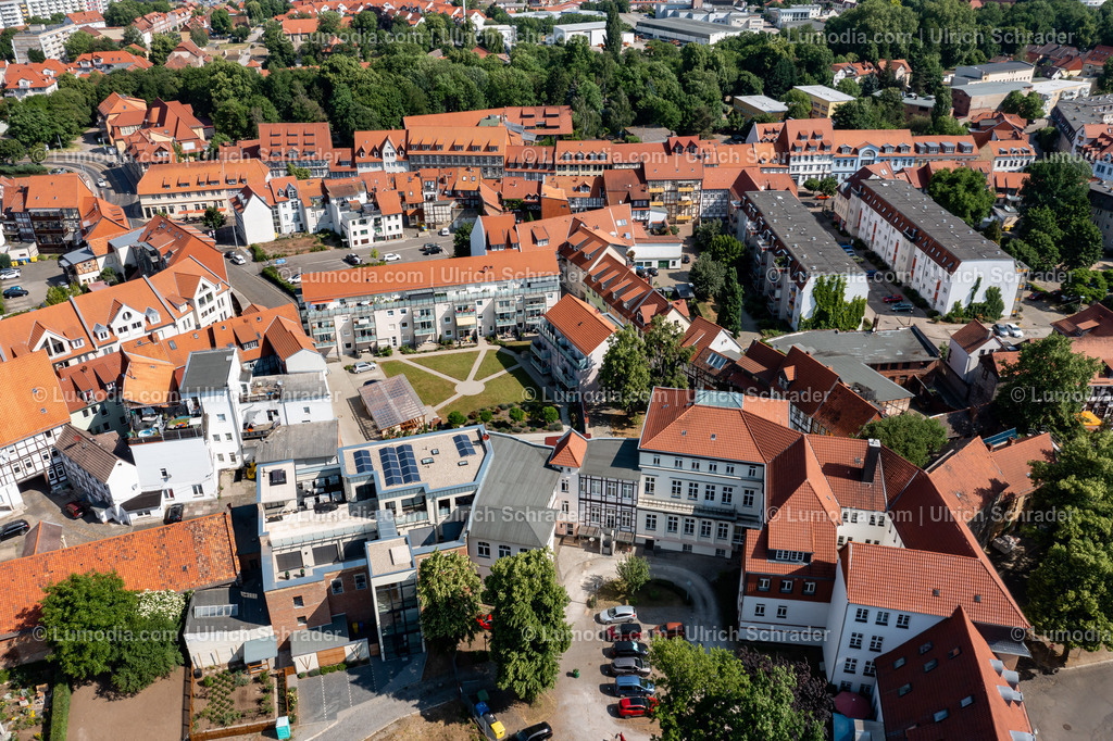 10049-51651 - Luftbild Halberstadt | Stockfoto und Bilderpool mit Bildmaterial aus Deutschland, dem Harz, Halberstadt, Quedlinburg, Wernigerode und weltweit. Qualitativ hochwertige und professionelle Fotos anschauen und kaufen. - Realisiert mit Pictrs.com