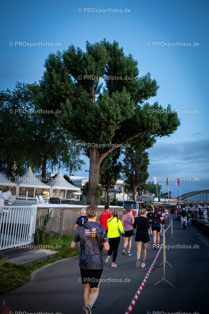 22. ASV Nachtlauf; Koeln, 28.05.25 | Impressionen vom 22. ASV Nachtlauf am 28.05.25 am Tanzbrunnen in Koeln. Foto: BEAUTIFUL SPORTS/Axel Kohring