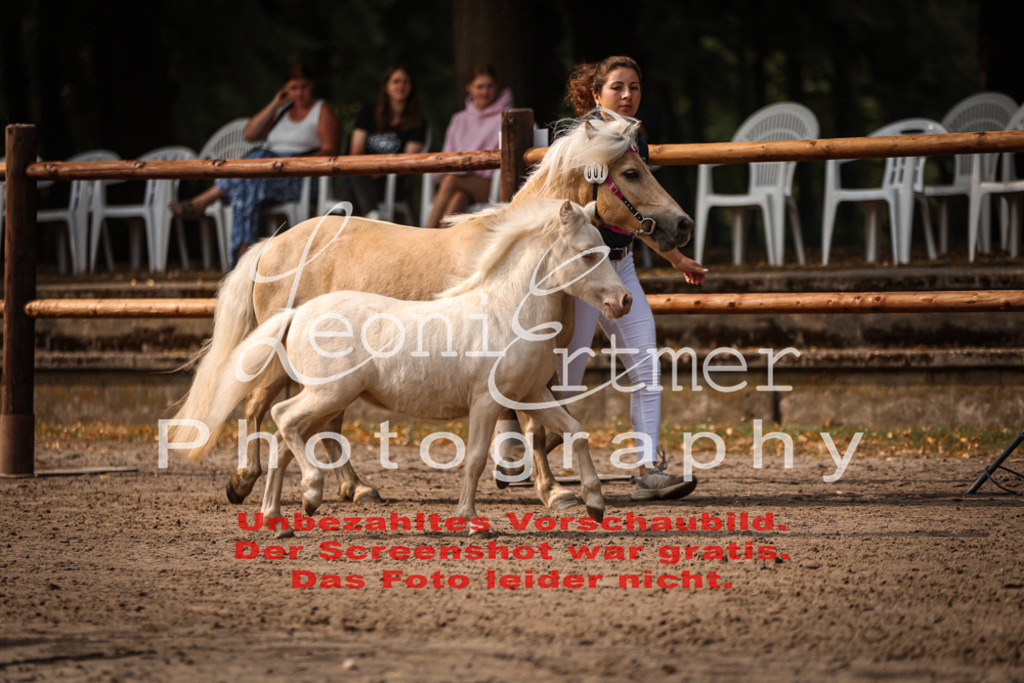 1.Fr00176 | Leoni Ertmer Photography - Realisiert mit Pictrs.com