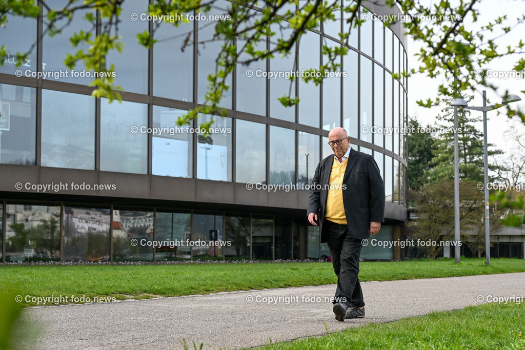 Wolfgang Winkler (Vorsitzender der Diakonie Gallneukrichen)_ 12.04.2023-5 | 12.04.2023, Linz, AUT, Wolfgang Winkler, im Bild Wolfgang Winkler (Vorsitzender der Diakonie Gallneukrichen, ehem. Vorstandsdirektor und kuenstlerischer Leiter der LIVA)