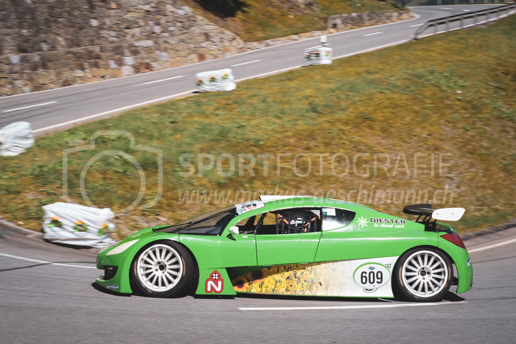 21. Arosa ClassicCar 2025 - 6. =September= 2025 | Andreas Huschka aus Waiblingen (GER) in einem Sbarro Spyder aus dem Jahre 1970 mit Startnummer 609 am Arosa ClassicCar 2025 in der Kategorie Demo..@arosaclassiccar, @arosa.official, #arosaclassiccar, #arosa, #76curves, #classiccarBild: Sportfotografie Markus Aeschimann | www.markus-aeschimann.ch - Realisiert mit Pictrs.com